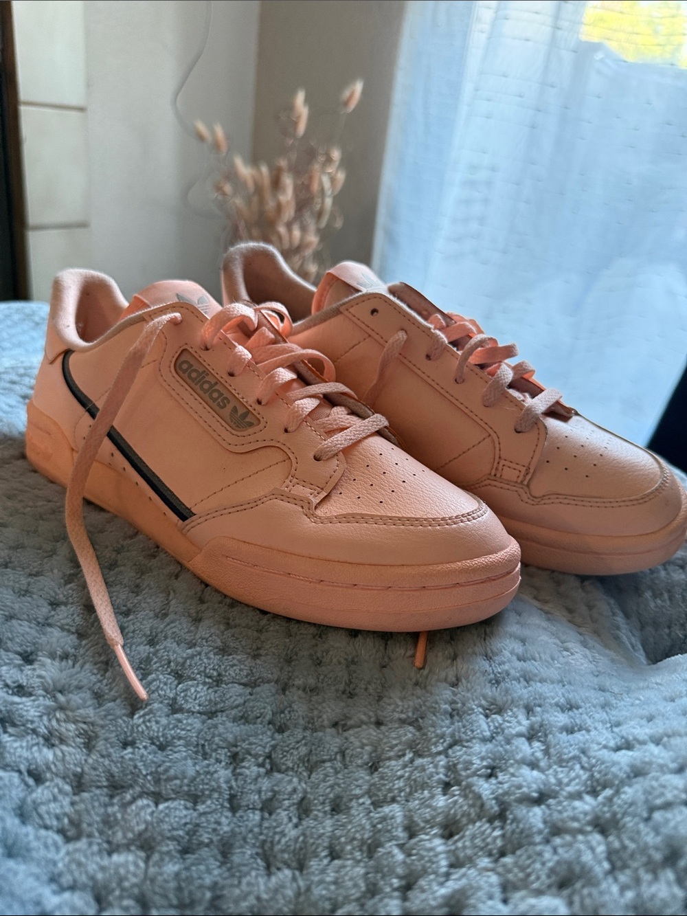 adidas baby, pink Pink Casual Lace-Up Sneakers size 6 1/2